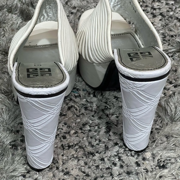 Givenchy Ribbed Platform Mules Sandals - Picture 6 of 15